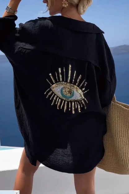 Eye detailed over size shirt